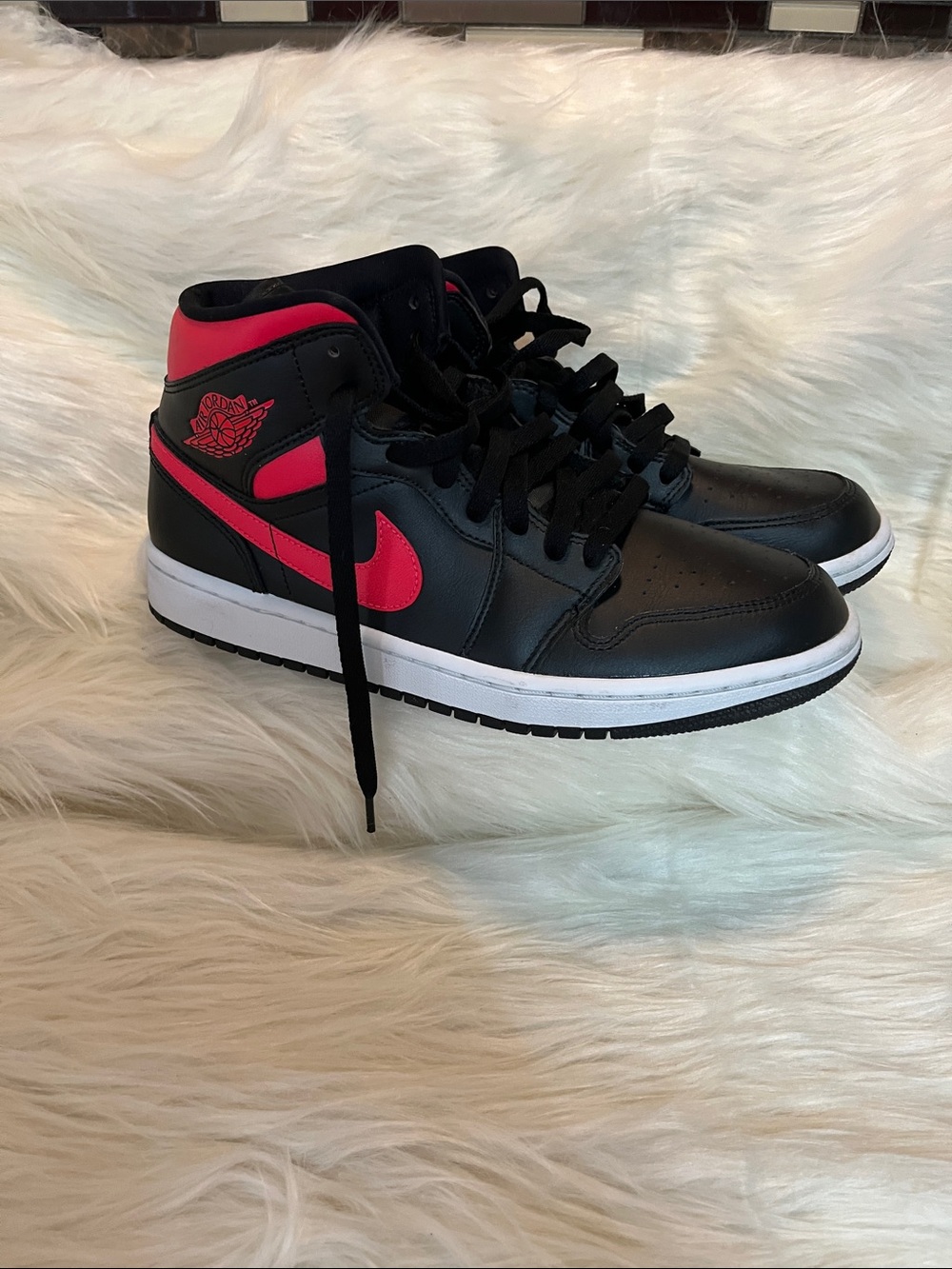Jordan Men's Black and Red High-Top Sneakers NWOT